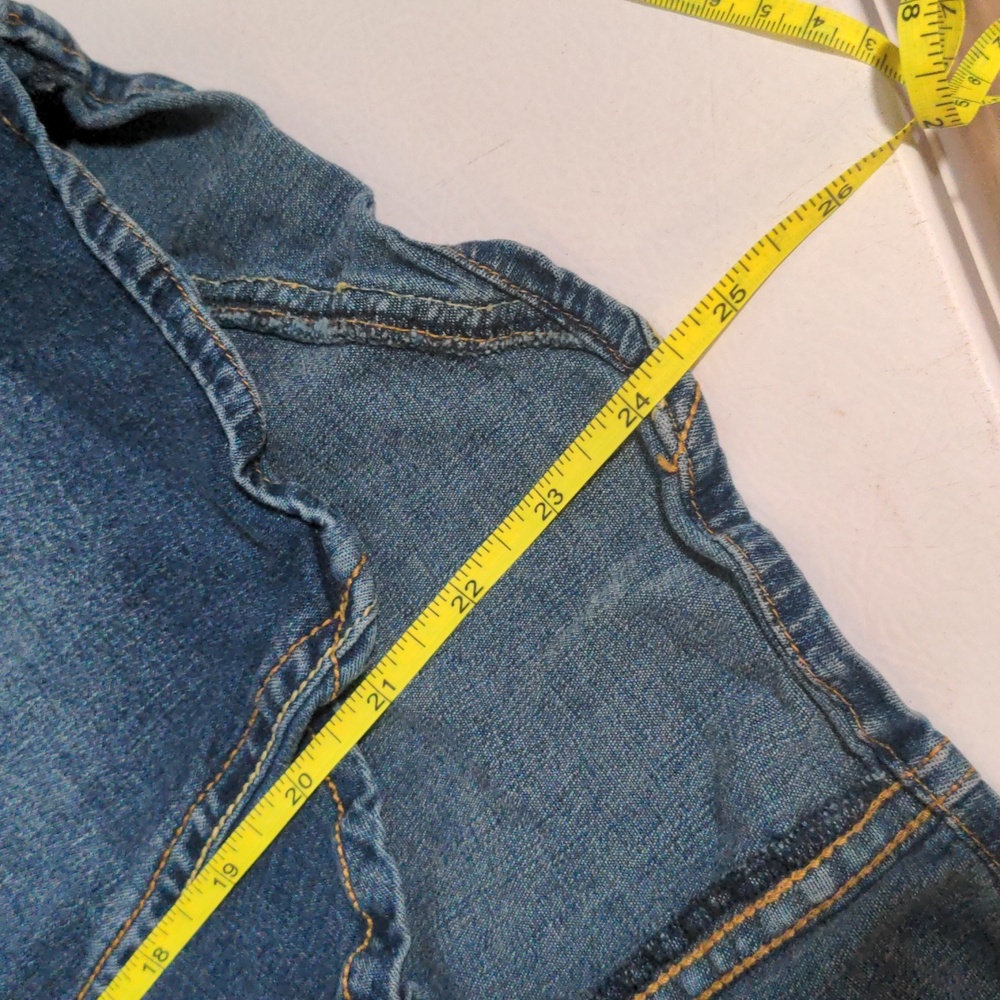 ✨Girls Denim skirt med/ small✨ - Picture 8 of 9